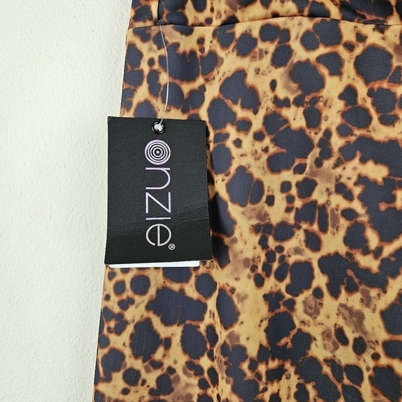 Onzie | NWT | Large| Tortoise Shell High-Rise Ankle Crop Leggings Yoga Pants - Picture 4 of 7